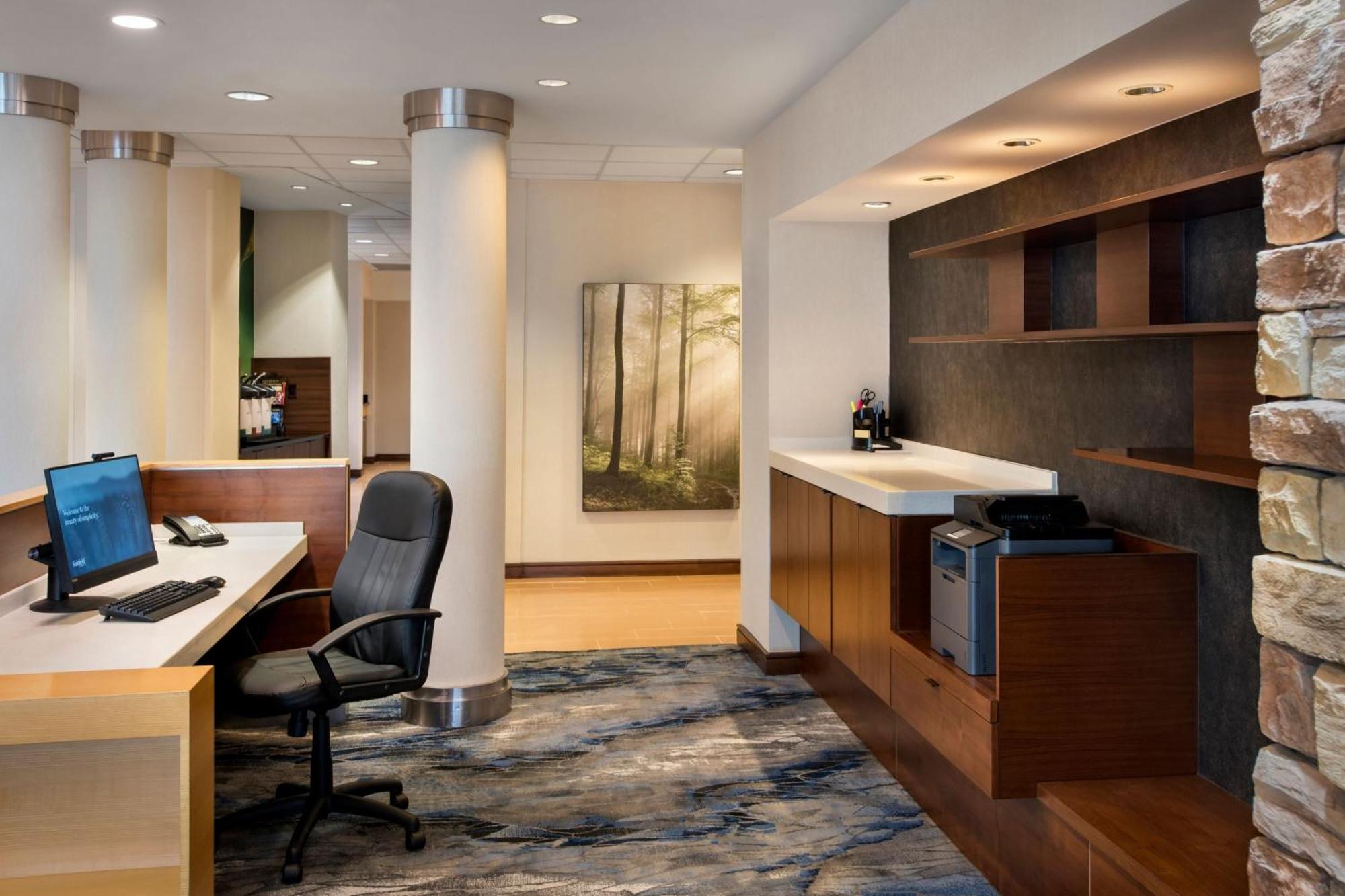 Fairfield Inn & Suites By Marriott Watertown Thousand Islands Ngoại thất bức ảnh