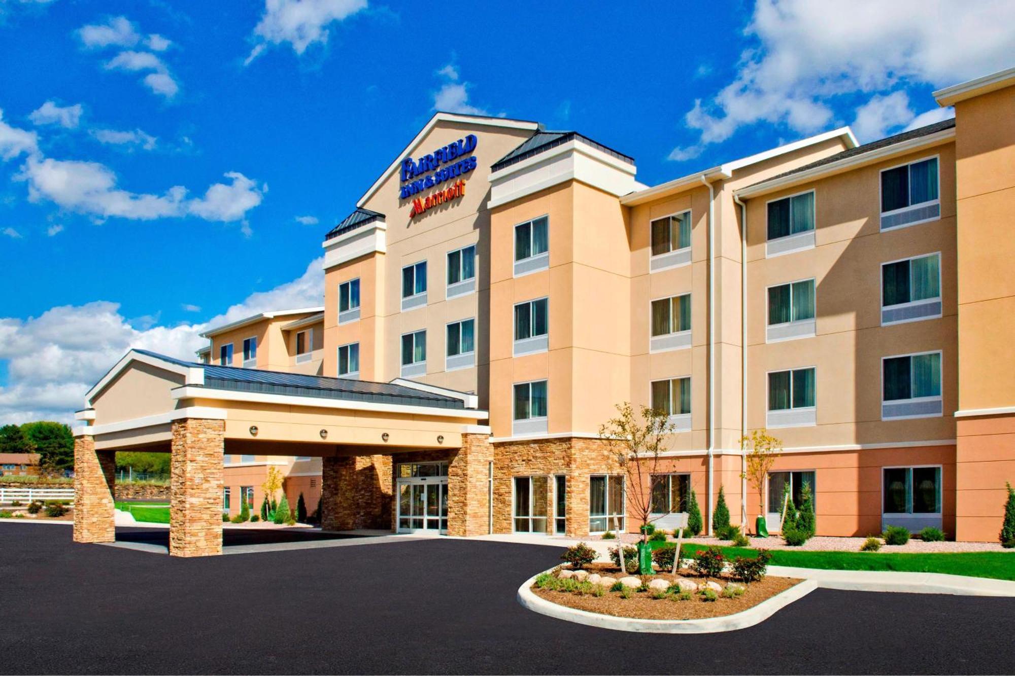 Fairfield Inn & Suites By Marriott Watertown Thousand Islands Ngoại thất bức ảnh